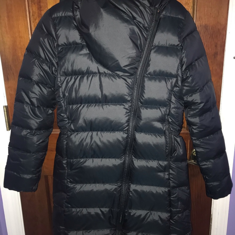 Black nike puffer coat